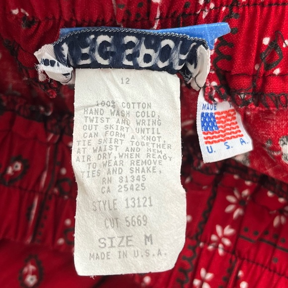 VINTAGE VRG SPORT Red Paisley Bandana Print Tiered Maxi Skirt Elastic Waist MED - Picture 10 of 12